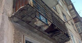 Демонтаж балкона Карталы, цена от 2968 руб.